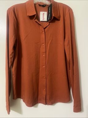 Modern works Women’s Rust Orange Button-Front Long Sleeve Shirt